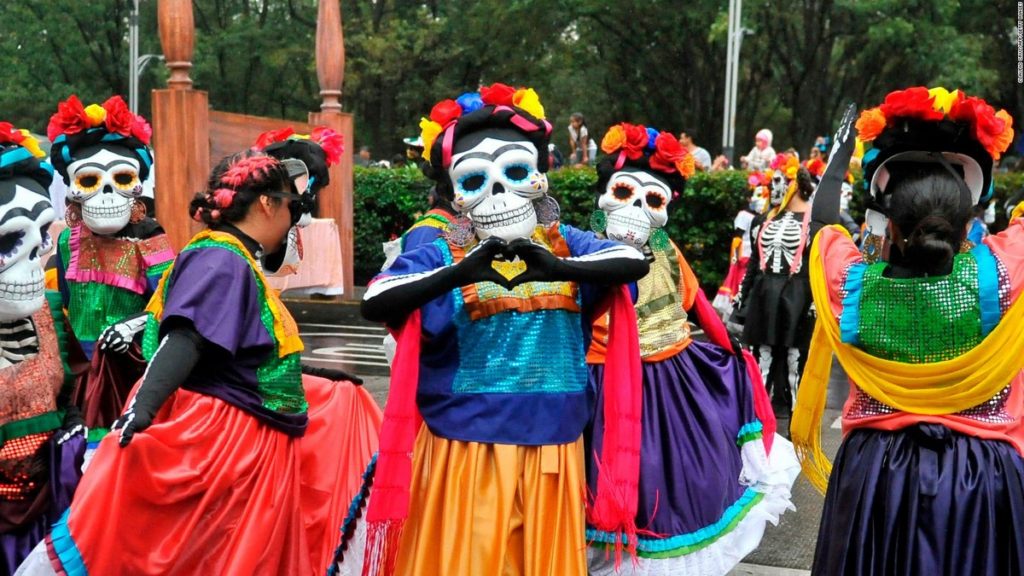 Dia de los muertos défilé - Xplore Mexique
