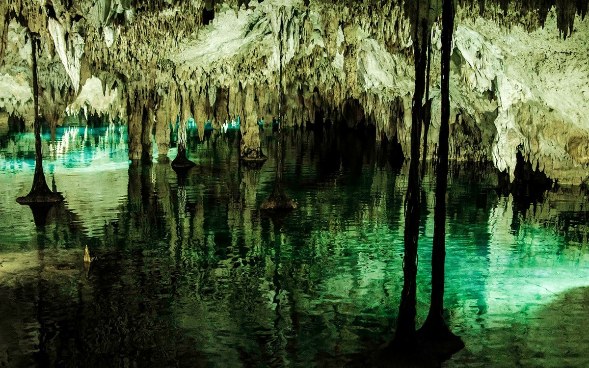 Cenote sous terraine - Xplore Mexique