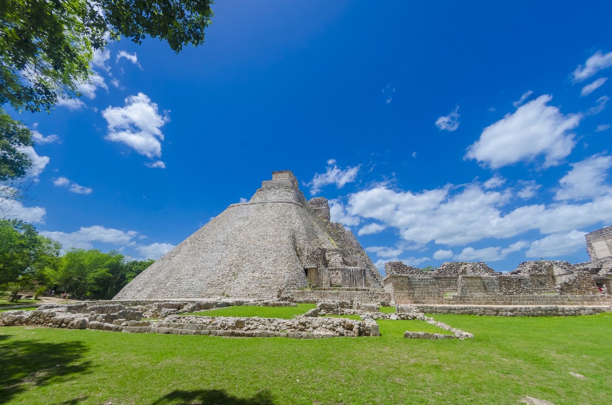 pyramide maya à Uxmal