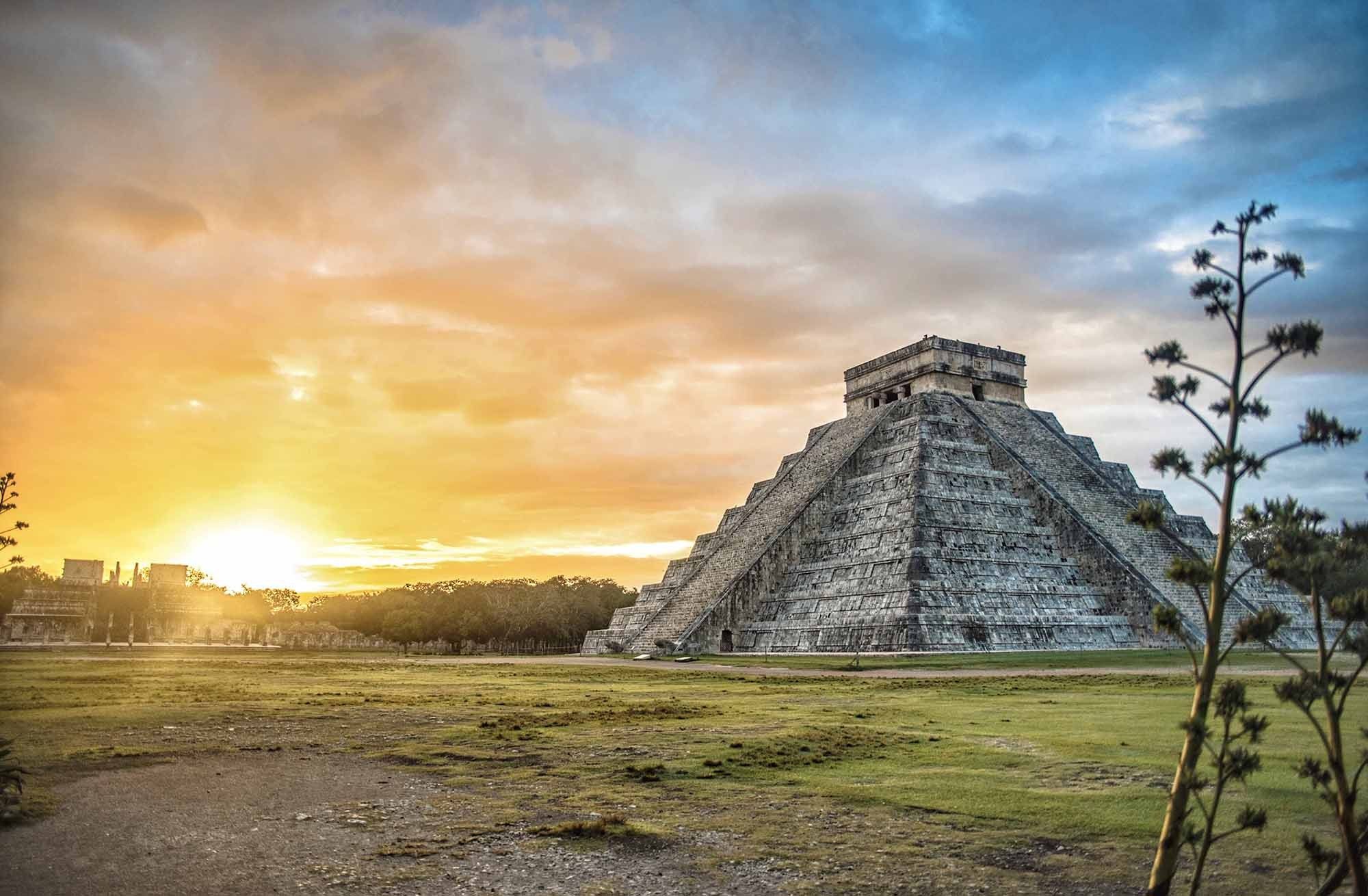 Chichen Itza coucher de soleil